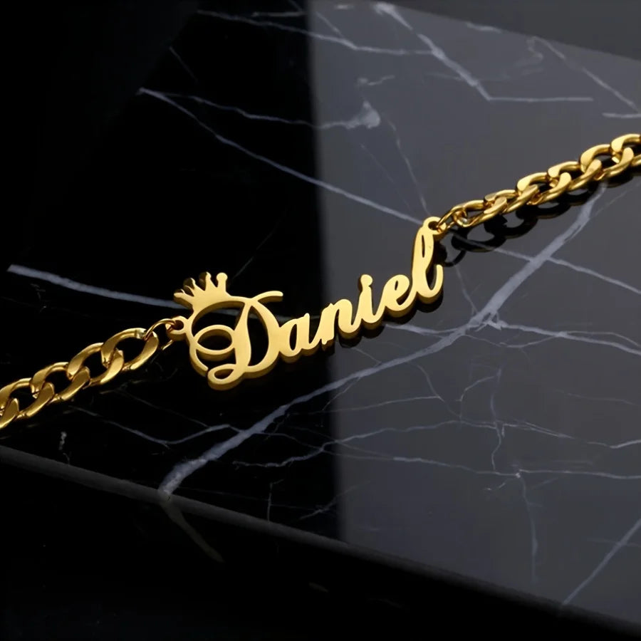 Crown Nameplate Cuban Chain Necklace, Stylish Personalized Name Jewelry Gift for Her and Him