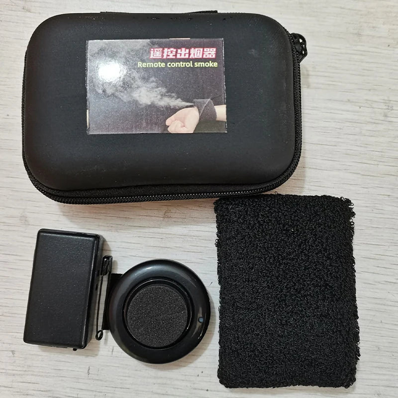 Mini Wrist Smoke Device Magic Props Remote Control Silent Smoke Maker for Short Sleeve Performance Magia Toys Professional Gadge