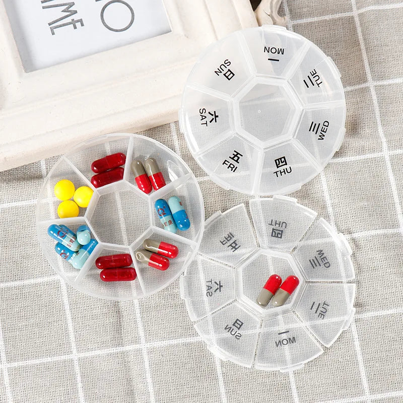 Medicine Box Pill Cutter Portable Drug Box Useful Grinder Splitter Medicine Pill Holder Tablet Cutter Splitter Divider Pill Box