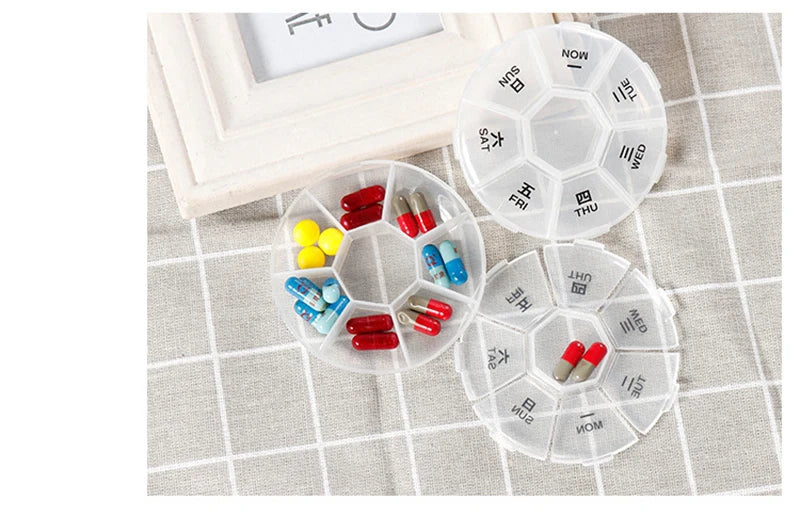 Medicine Box Pill Cutter Portable Drug Box Useful Grinder Splitter Medicine Pill Holder Tablet Cutter Splitter Divider Pill Box