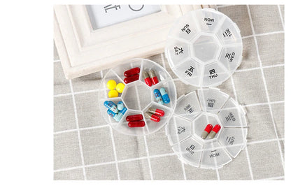 Medicine Box Pill Cutter Portable Drug Box Useful Grinder Splitter Medicine Pill Holder Tablet Cutter Splitter Divider Pill Box