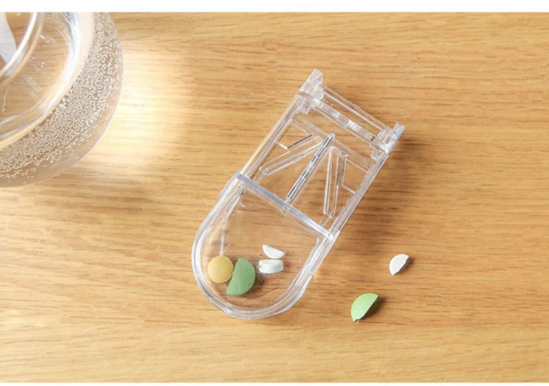 Medicine Box Pill Cutter Portable Drug Box Useful Grinder Splitter Medicine Pill Holder Tablet Cutter Splitter Divider Pill Box