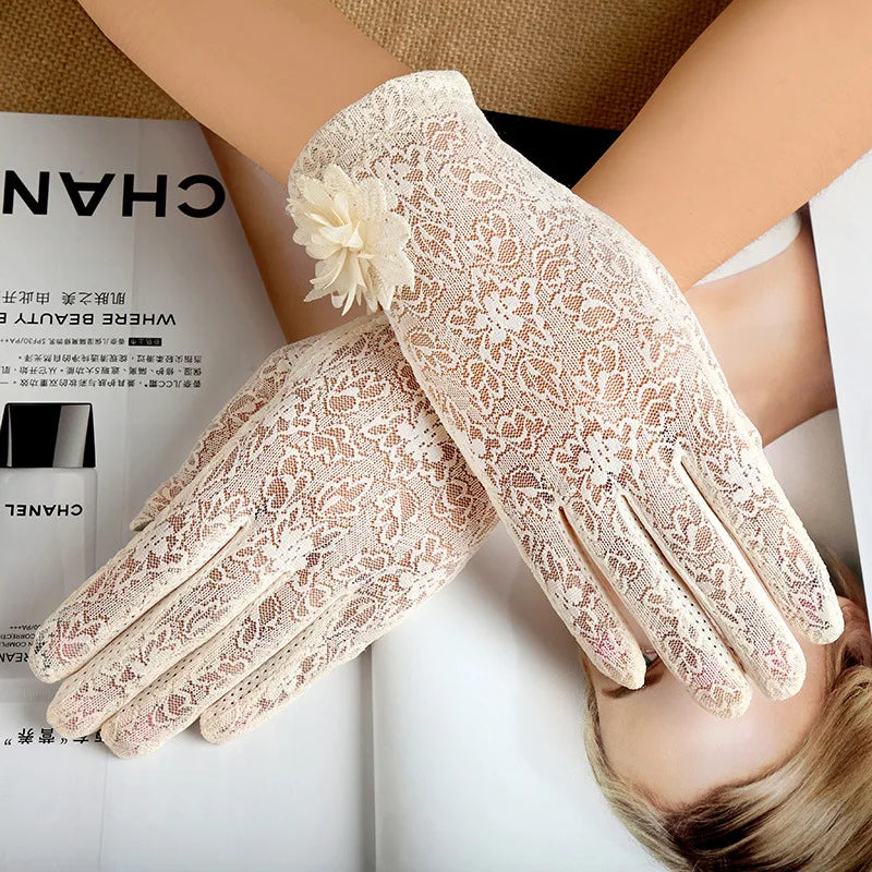 Women Summer Sexy Hollow Lace Flower Elegant Breathable Sunscreen Anti-UV Drive Cycling Touch Screen Gloves Short Pearl