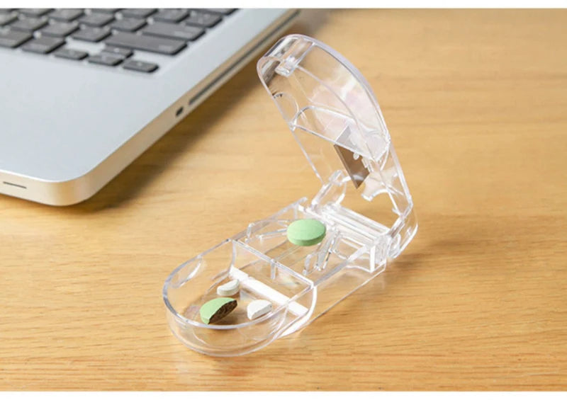 Medicine Box Pill Cutter Portable Drug Box Useful Grinder Splitter Medicine Pill Holder Tablet Cutter Splitter Divider Pill Box