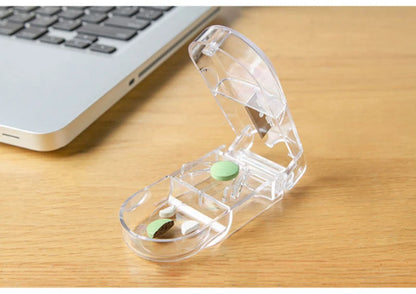 Medicine Box Pill Cutter Portable Drug Box Useful Grinder Splitter Medicine Pill Holder Tablet Cutter Splitter Divider Pill Box