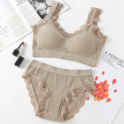 Newest Sexy Lace Underwear Set Padded Bra Set Without Steel Ring Solid Women's Underwear Brassiere Comfortable Fitness Crop Top