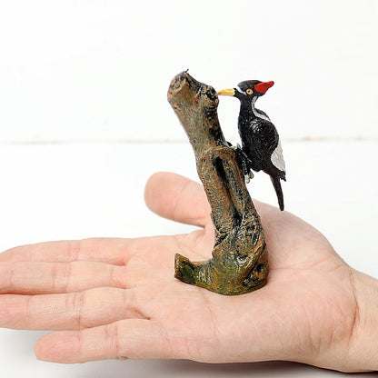Simulated Bald Eagle Owl pelican Parrot Swan Birds Hand Painted Model Toy Figurine for Kids' Collection Science Educational Toys