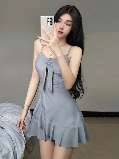 Small Fresh One-Piece Swimsuit for Women, Conservative Belly-Covering, Slimming Look Skirt-Style Polka-Dot Small Breast Push-Up Sexy Hot Spring Vacation Outfit