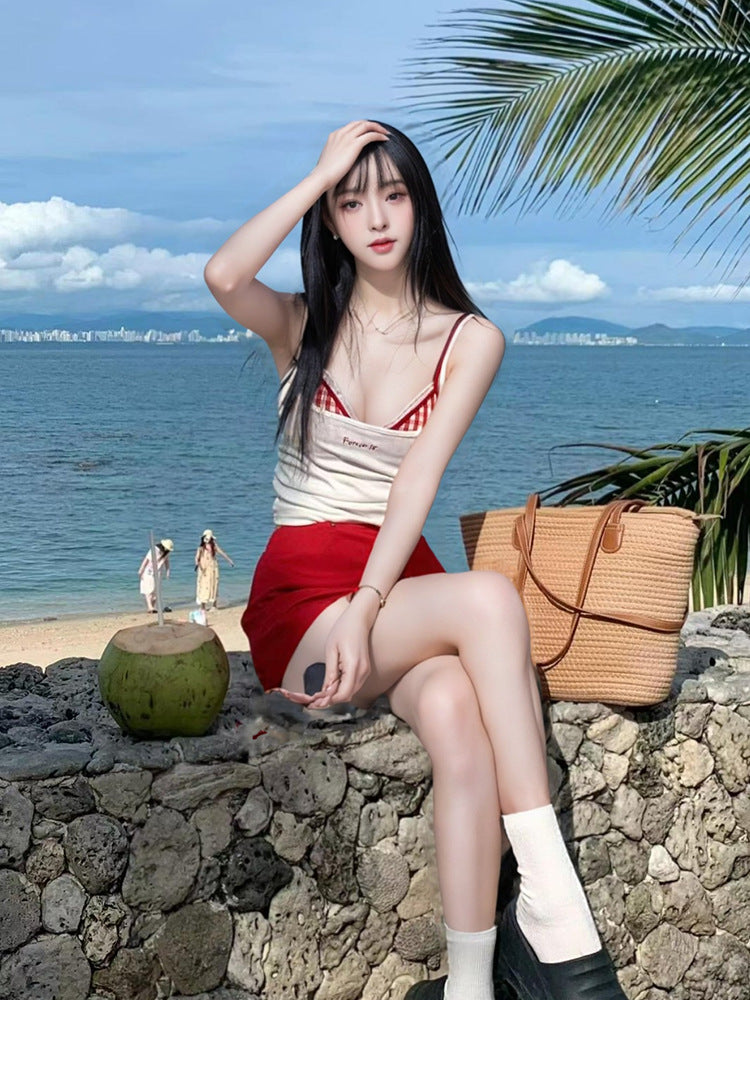 Women's Swimsuit 2025 Popular High-End One-Piece Bikini, Beautiful Little Person's Atmosphere, Pure Desire Split Conservative