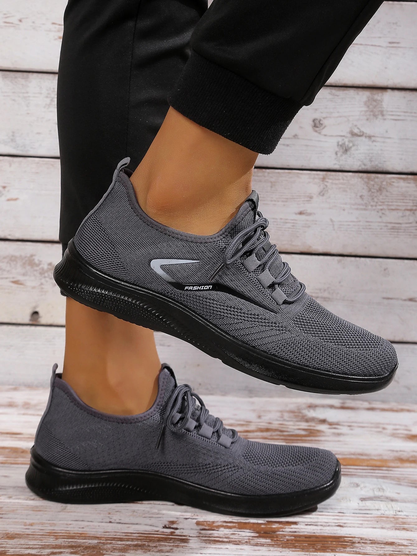 Men Breathable Knitted Running Shoes Anti Slip Trainers Arch Support Shock Absorbing EVA Sole Low Top Lace Up Sports Footwear