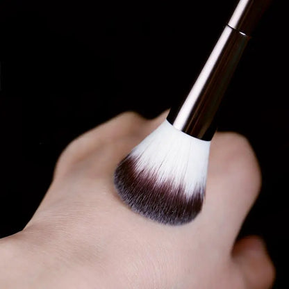 Hourglass Makeup Brush- No.18 Veil Powder Brush Soft Fiber Hair Double Head Powder Fashion Design Single Face Brush