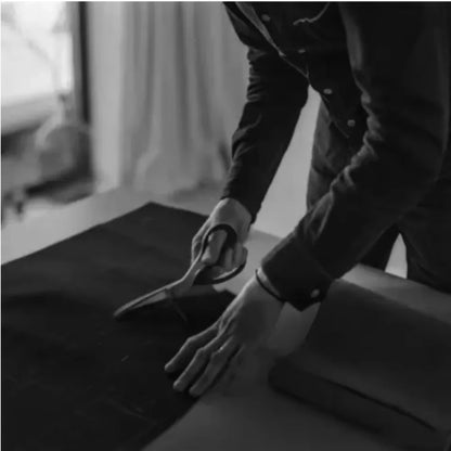 Navy blue Suit Set Fashion Buttons Pockets Blazer Men Business Suit Set Formal Turndown Collar Suit for Dating Groom Formal