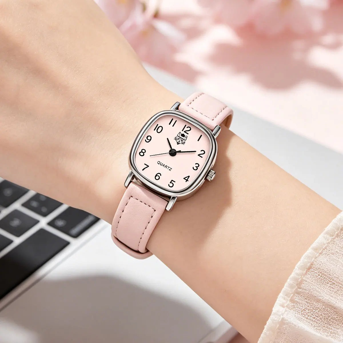 Korean version of the trendy ladies watch fashion small Arab quartz watch leather strap watch