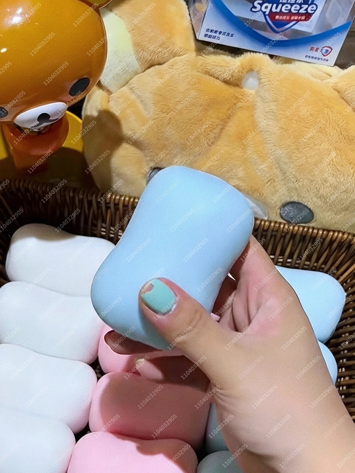 Crunchy Whipping Cream Stress Ball Squishy Toys Moldable Whipped Cream Squeeze Ball ASMR Anti Stress Fidget Toys for Adults