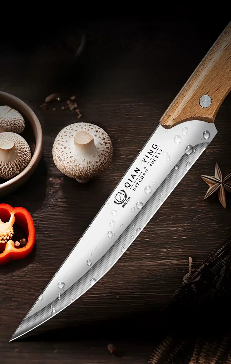 Professional boning knives and high-hardness kitchen knives are suitable for slaughtering pigs, cattle and sheep in the kitchen