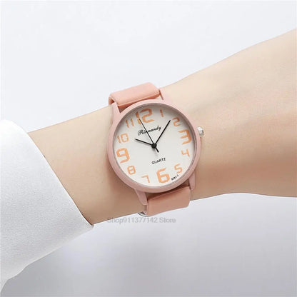 Women Fashion Silicone Watches Set Minimalist High Number  Qualities Big Dial Ladies Quartz Wristwatches With Casual Clock Gifts