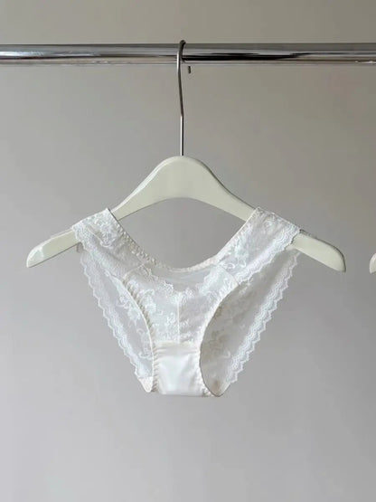 Ultra Comfort French Lace Bra, Demi Cup Underwire Lightweight for Large Bust, Anti Sagging Support Summer Sexy BANERDANNI Sexy B