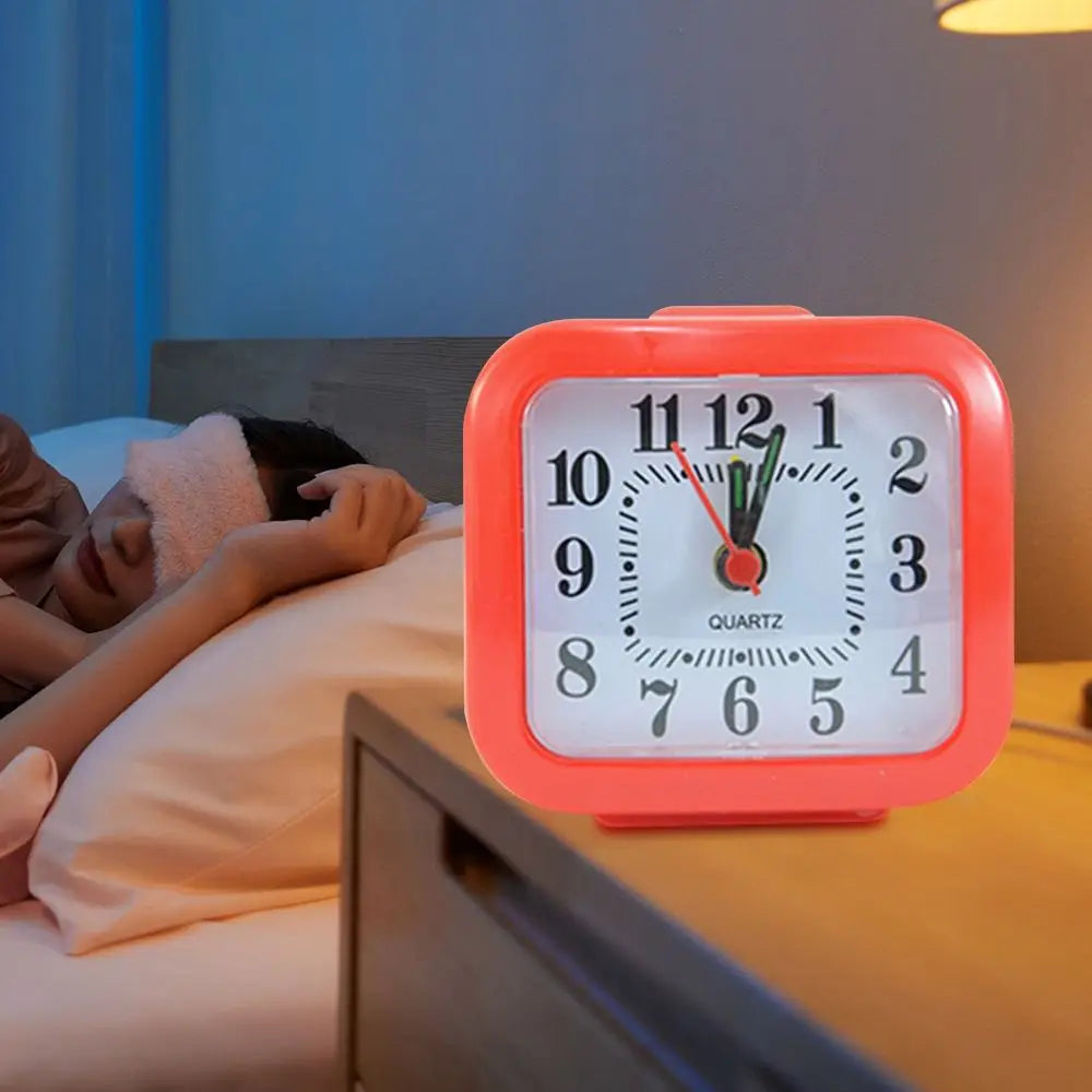 Manual Children's Creativity Timer Bedroom Clock With Night Light Mini Alarm Clock Remind