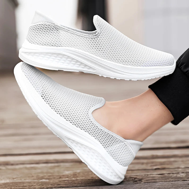 Outdoor Mesh Men Loafers Summer Man Casual Shoes Platform Walking Sneakers Comfortable Breathable Running Jogging Sport Shoes