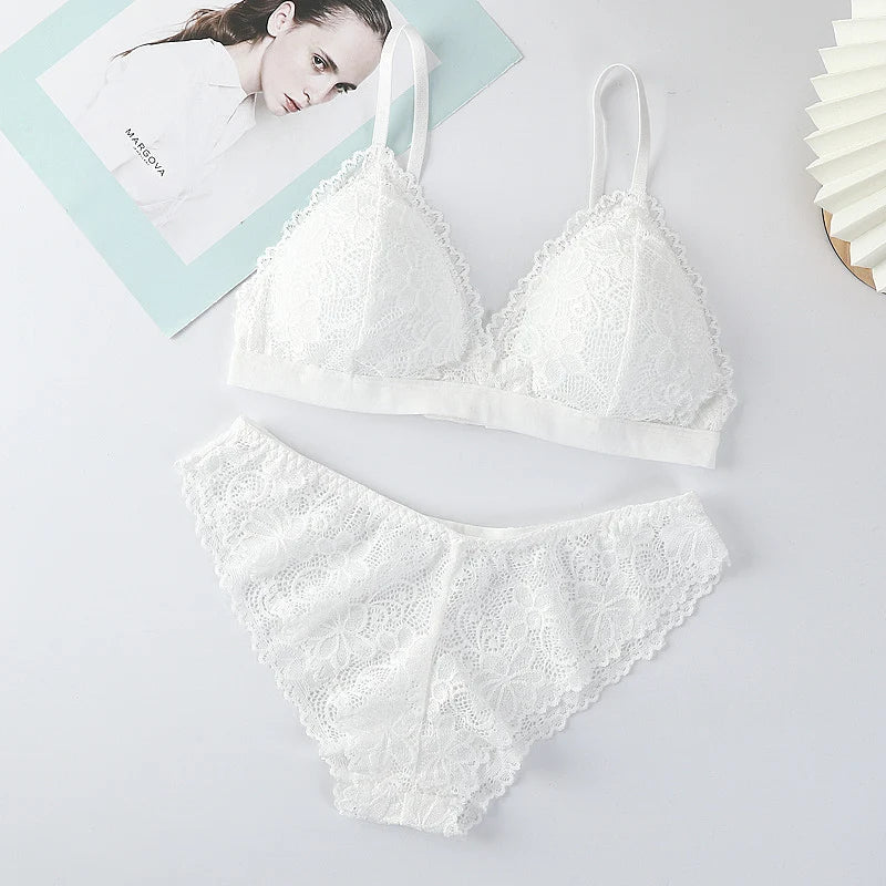 Women Lace Bra And Panties Set V-neck Push Up Bralette Sexy Lingerie Low Waist Briefs Female Non-wire Brassiere Underwear Set