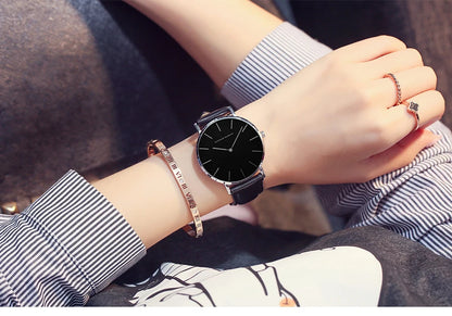 Hannah Martin Hot New Ms Fashion Simple Quartz Movement Watch High Quality Leather Strap Waterproof Lady Watch Relogio Feminino