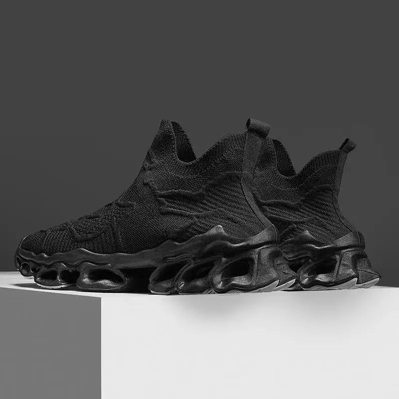 Men's breathable fly woven mesh blade sole for summer, trendy and fashionable men's shoes for one step