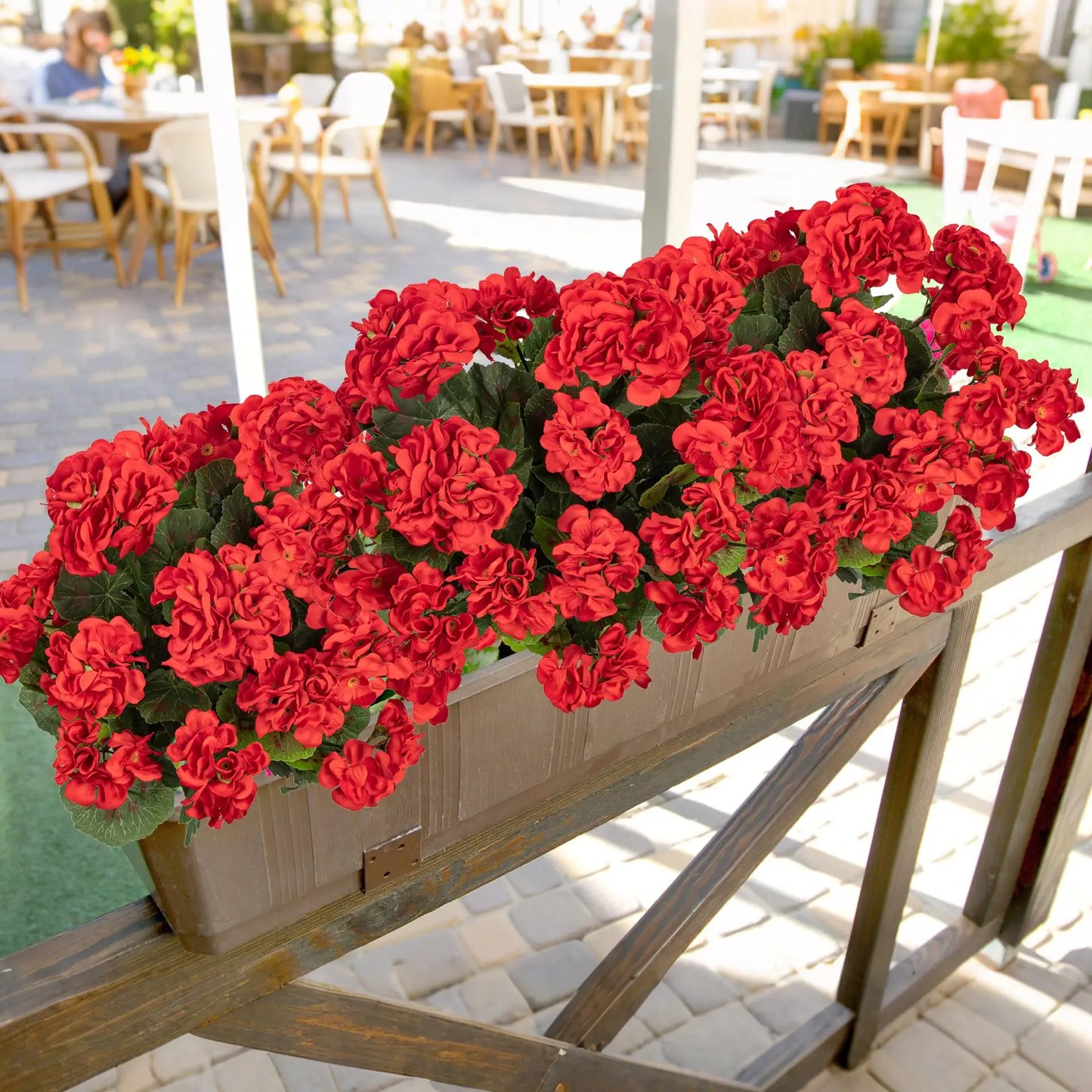 2/4pcs Artificial Flowers Faux Geranium UV Resistant Fake Flower for Planter Outdoor Garden Patio Decor Home Table Decoration