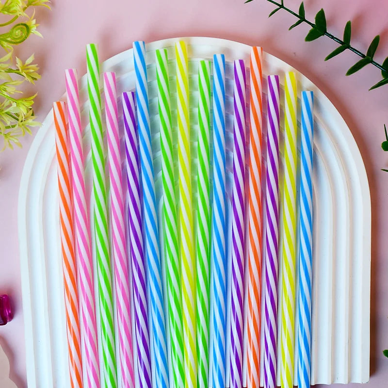 30-Pack of Two-Tone Twisted Straws, Reusable—A Must-Have for Parties, Bars, and Birthday Celebrations