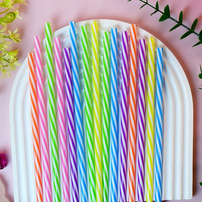30-Pack of Two-Tone Twisted Straws, Reusable—A Must-Have for Parties, Bars, and Birthday Celebrations