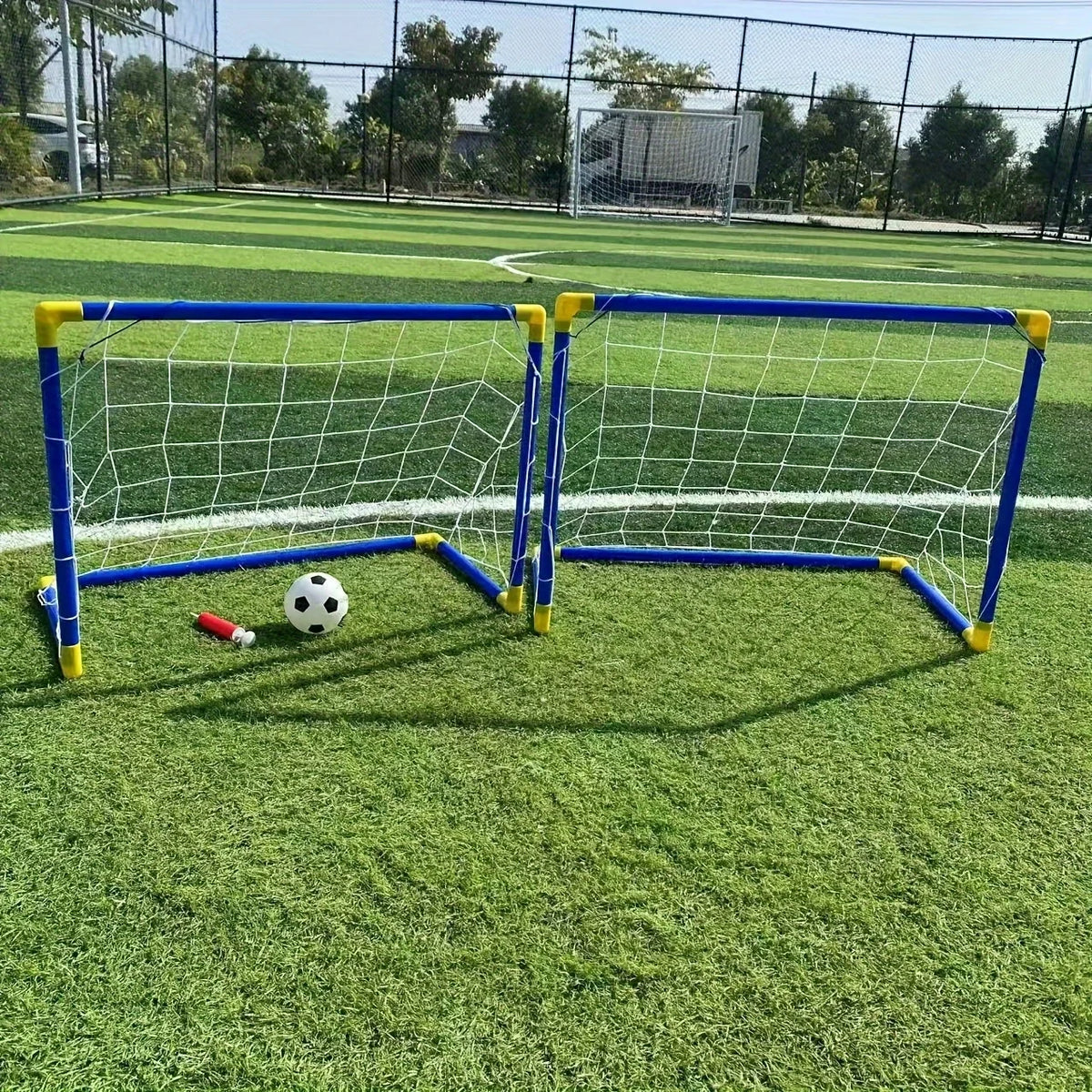 2PCS Kids Soccer Goals Set with Ball, Portable Football Gates for Backyard Indoor Outdoor, Children Sports Training Toy.