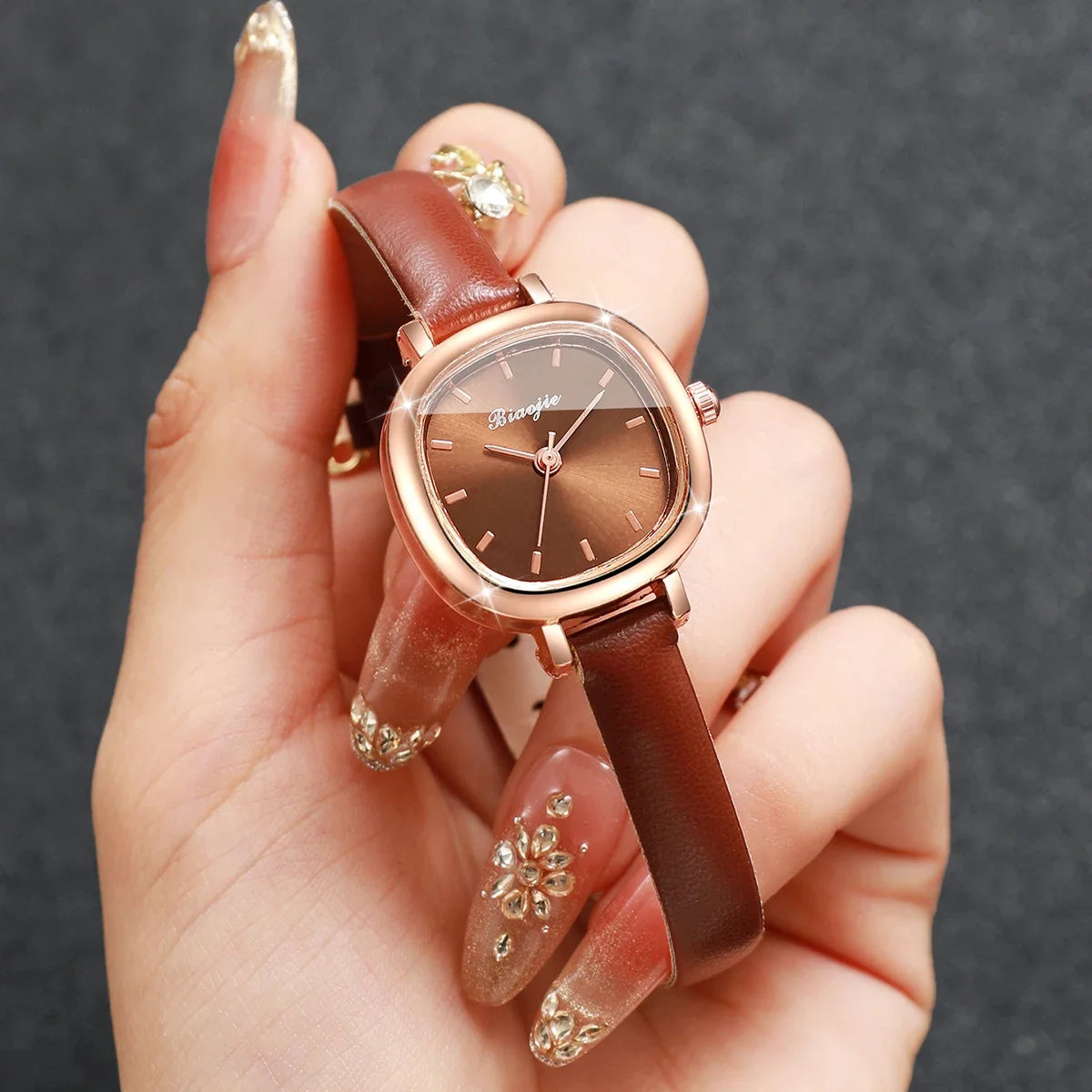 5PCS/Set Elegant Square Women Quartz Watch Leather Strap Wristwatches Heart Jewelry Set Relogio Feminino (Without Box)