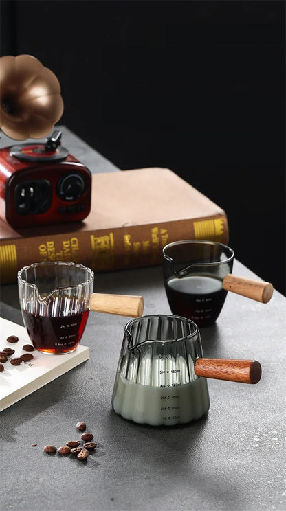 180ML Wood Handle Glass Espresso Measuring Cup Coffee Extraction Cup with scale High Temperature Resistance Milk Jug Measure Mug