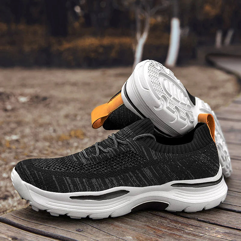 Men Shoes Summer Canvas Shoes Breathable Comfortable Outdoor Slip on Walking Sneakers Classic Loafers for Men
