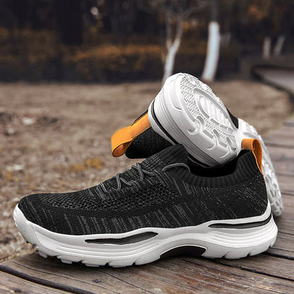 Men Shoes Summer Canvas Shoes Breathable Comfortable Outdoor Slip on Walking Sneakers Classic Loafers for Men