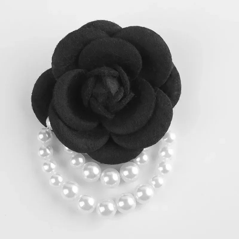 Multicolor Camellia Brooch Women Retro White Black Red Pink Wool Scarf Buckle Girls Pearl Brooches Elegant Jewelry Accessories