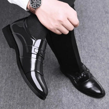 New Men's Leather Shoes Dress Casual Fashion Pointed Casual Shoes High-end Men's Business Leather Shoes