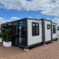 Restaurant 20FT 40 Ft Prefab Steel Prefabricated Sandwich Panel Expandable Living Container House Tiny Homes With Bathroom