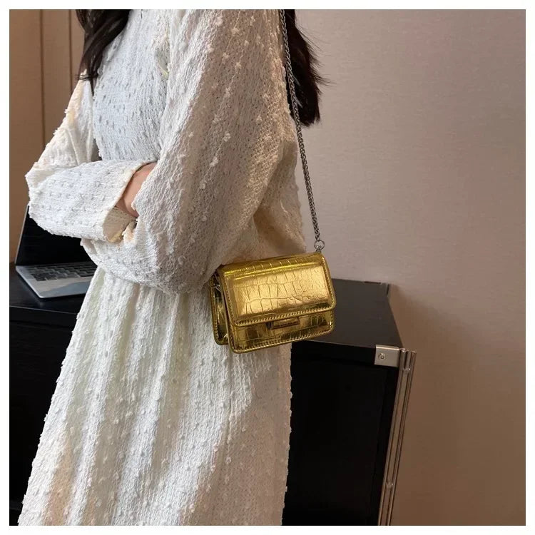 This Year's Popular Super Popular Small Bag 2024 Summer Popular Versatile Chain Messenger Bag Fashion Mini Square Sling Bag