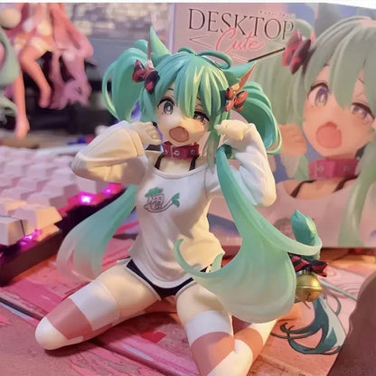 Hot sale 11-21cm Desktop Cute Hatsune Miku Kwaii Style Anime Figure Toys PVC Model Collector Doll Birthday Gift