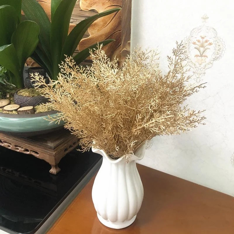 Luxury Golden Artificial Flower Arrangement Floral Display with Golden Leaves,for Christmas, Indoor Decor for Home Decorations