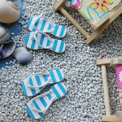 Dollhouse Miniauture Wooden SpringSummer Flip Flops Mini Shoes Casual Garden Figurines Wedding Beach Pool Party Hawaiian Sandal