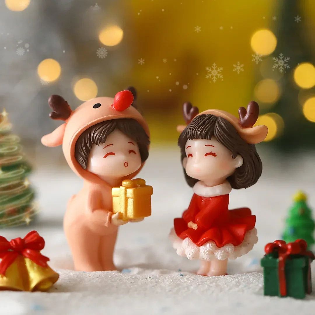 Mini Christmas Couple Figurines Cute DIY Micro Landscape Ornaments Desktop Decoration Accessories Table Decor