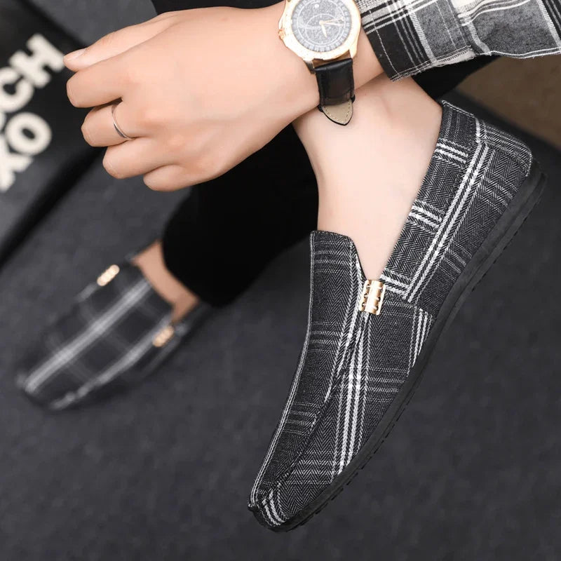 Classic Designer Loafers Men Flat Shoes Summer Breathable Slip-on Men's Casual Shoes Comfy Non-slip Driving Shoes Man Moccasins