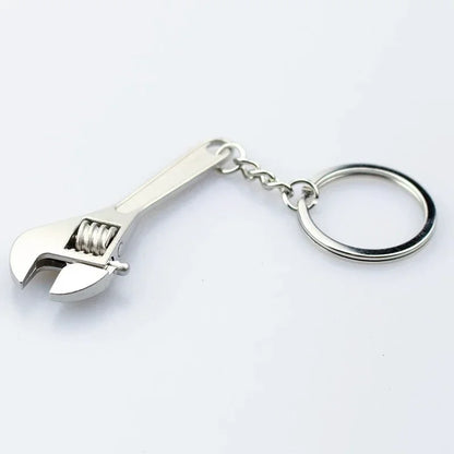 1PCS Mini Adjustable Wrench Key Chain Adjustable Metal Spanner Keyring Hand Tool Rotatable Nut Small And Portable Hand Tool Key