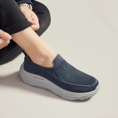 Men Summer Mesh Round Toe Lightweight Breathable Anti-Slip Casual Sneakers Walking Shoes Thin Breathable Summer Trainers