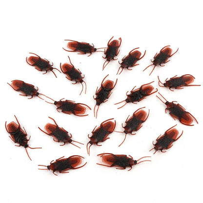 10/50pcs Realistic Plastic Cockroach Simulation Fake Cockroach Insect Spoof Toy Fake Bug Scary Horror Novelty Fun Halloween Gift