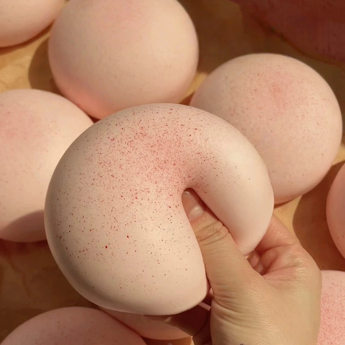 Daifuku Mochi Squishy Stress Toy, Slow Rising Squeeze Toy, Sensory Decompression Fidget Toy for Kids & Adults
