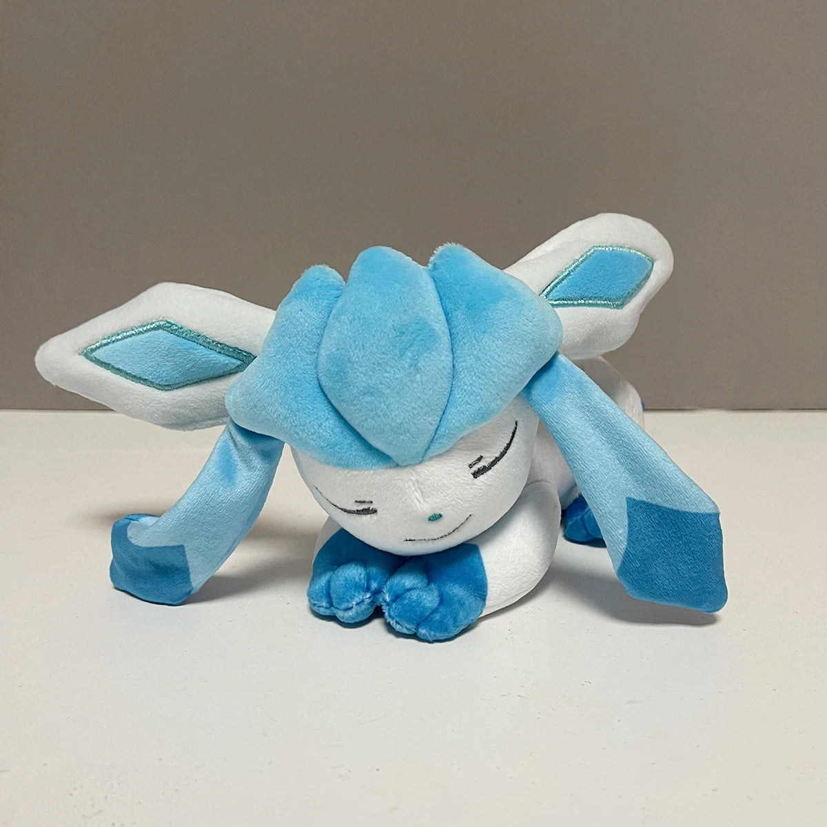 Pokemon Eeveelution Sleep Sylveon Plush Toy Leafeon Glaceon stuffed toys doll doll Xmas presents for children