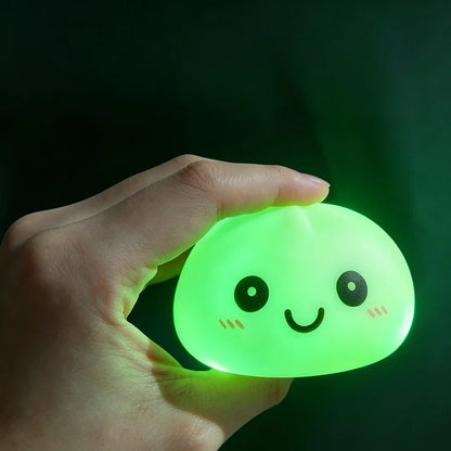 Aesthetic LED Bun Night Light, Soft Silicone Squishy Toy, Glowing Food Ornament, Sensory Stress Reliever, Cute Gift for Kids & A