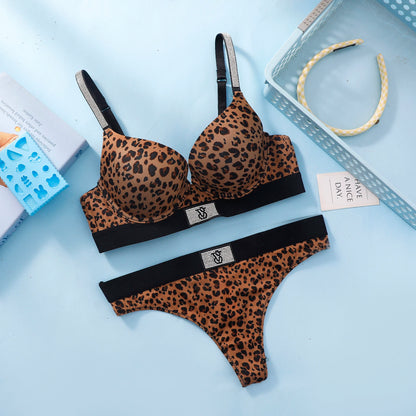 Victoria s Secret Women Bra And Panties Set Lace Push Up Wireless Lingerie Comfortable Breathable Underwear Set